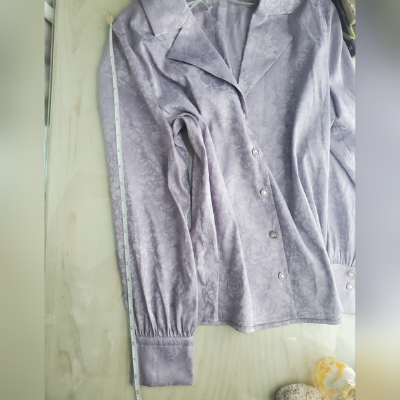 Simple Retro Blouse - Picture 8 of 12